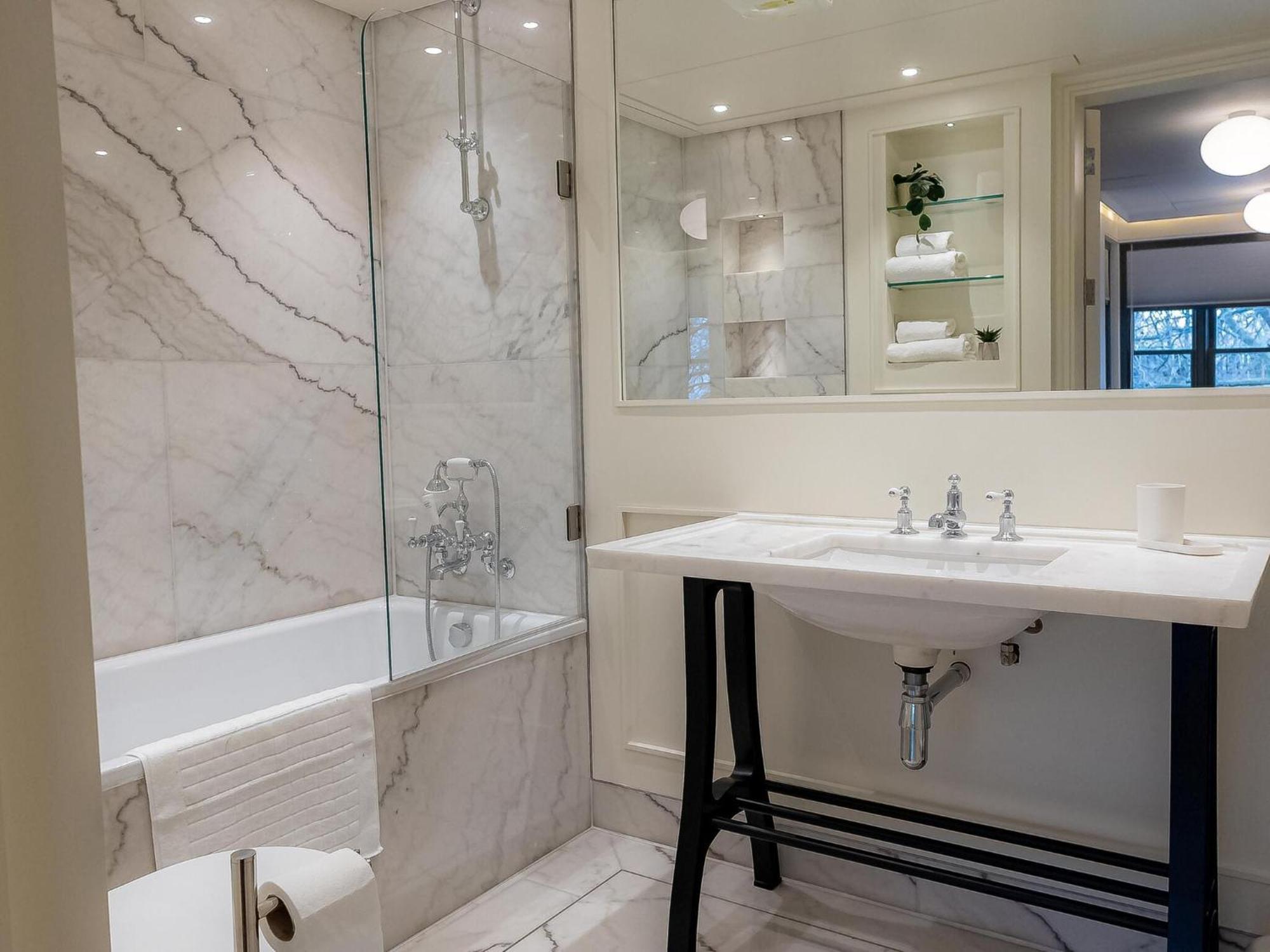 Modern Deluxe Five Bedroom House Near Chalk Farm Station By Belvilla 伦敦 外观 照片
